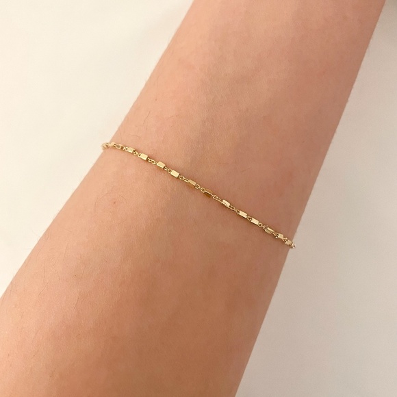 925 Sterling Silver Dainty Minimalist Bracelet Thin Link Stacking Bracelet - Picture 8 of 8